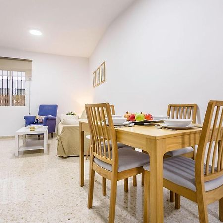 Apartamentos Sta María La Blanca Sevilha Exterior foto